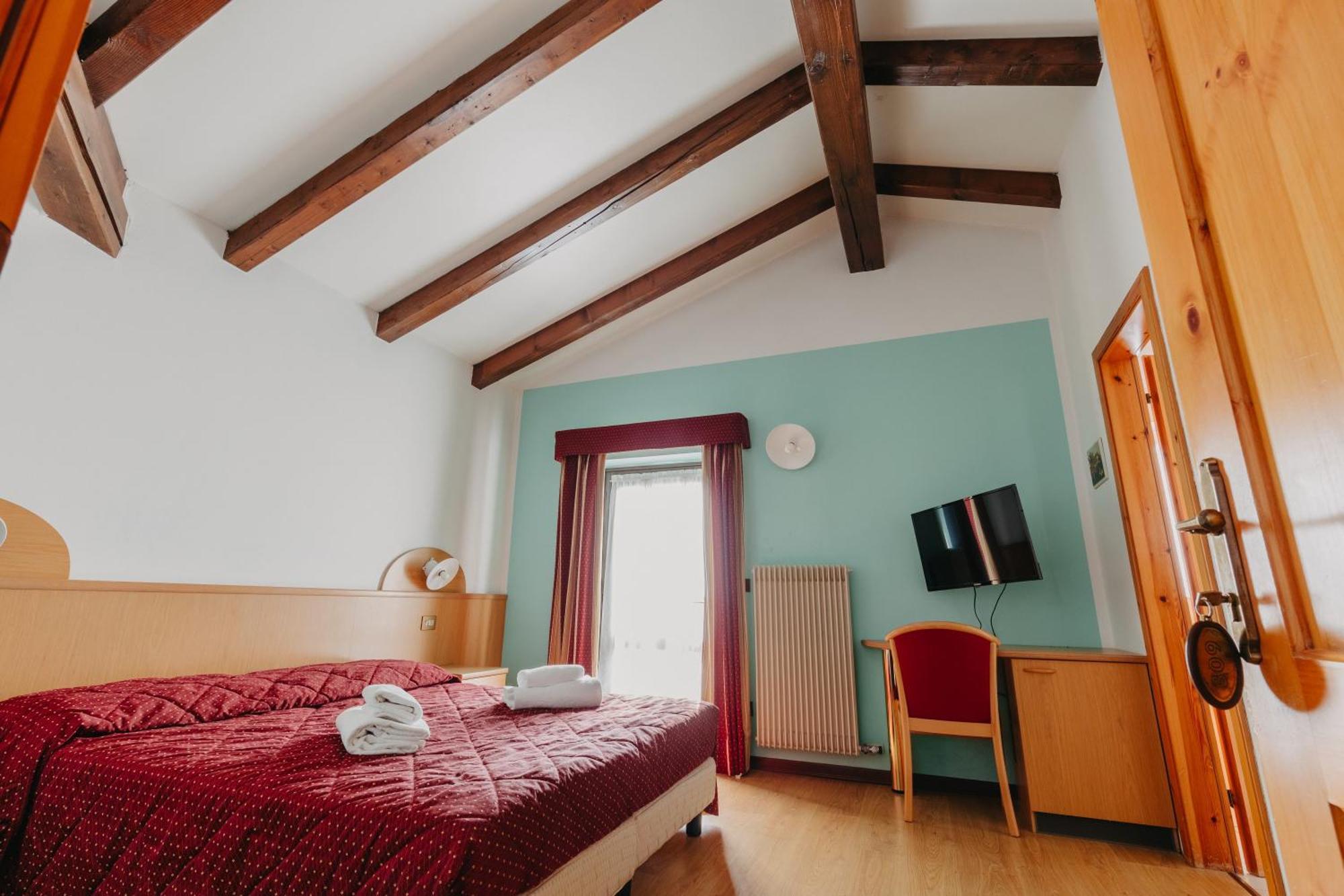 Hotel Spera Strigno Экстерьер фото